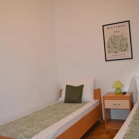 Apartments Jolic Vodice Buitenkant foto